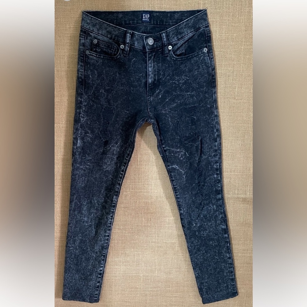 Gap   Acid Washed Ripped Skinny Jeans
